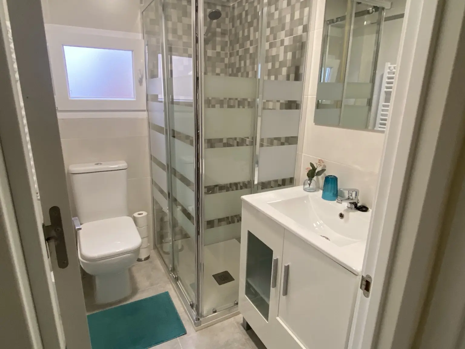 Baño con ducha