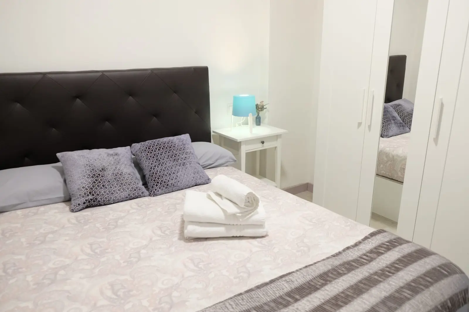 Dormitorio matrimonial preparado