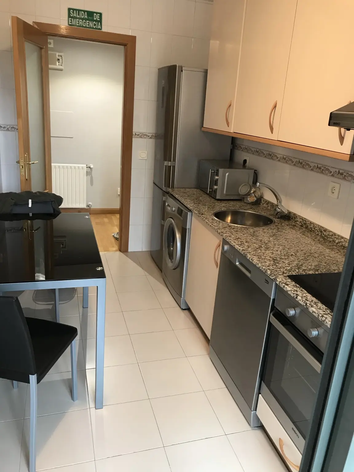 Cocina del piso 1 de Oviedo